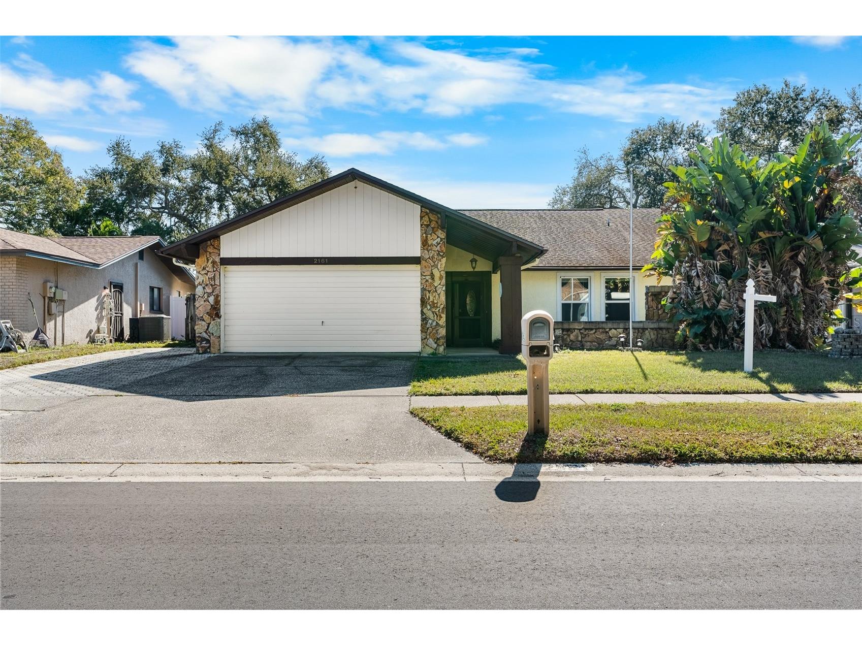 2161 Little Brook Lane Clearwater FL 33763 TB8459332 image1