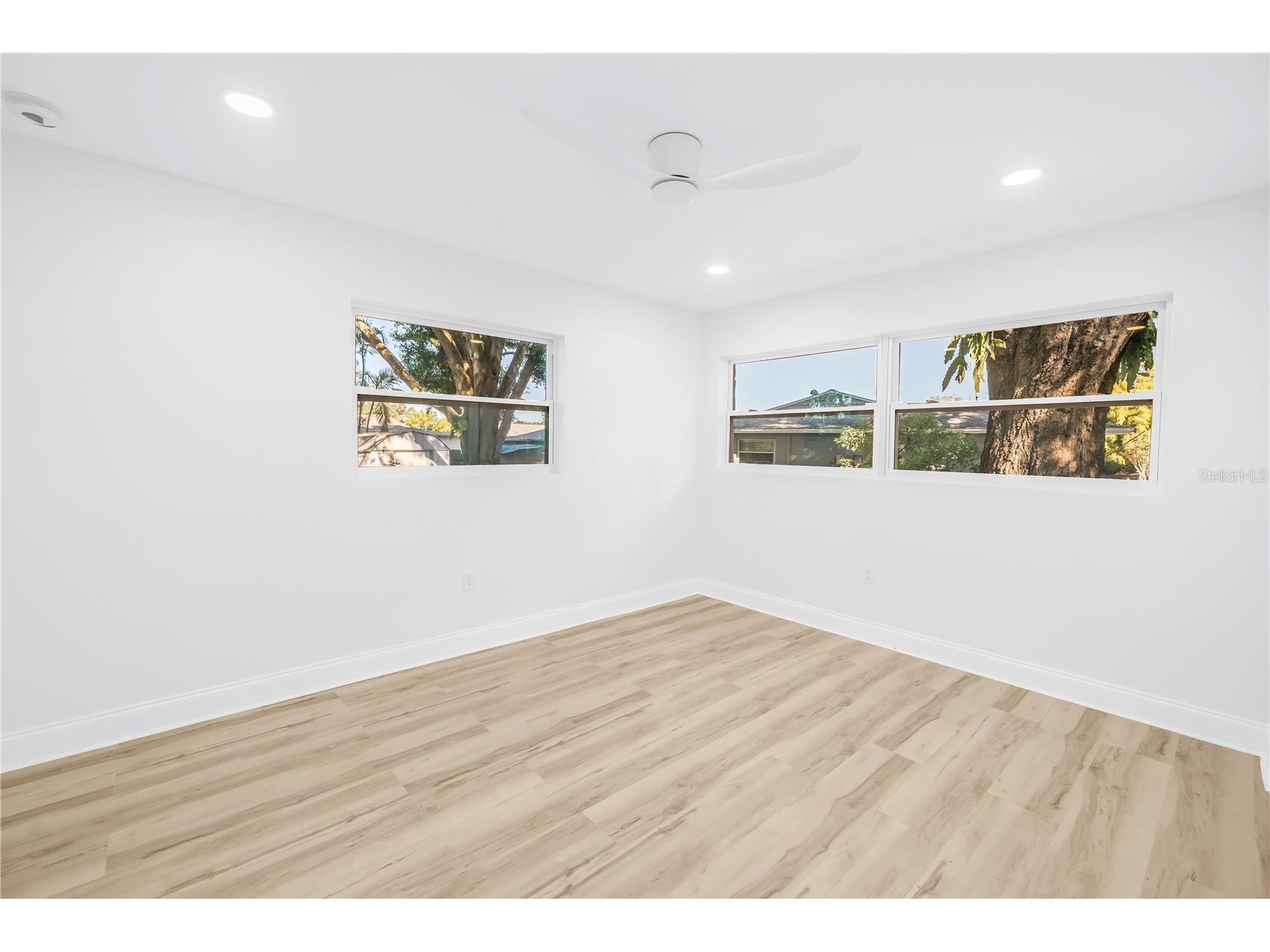 2161 NE Hillwood Court Clearwater FL 33763 TB8501733 image27