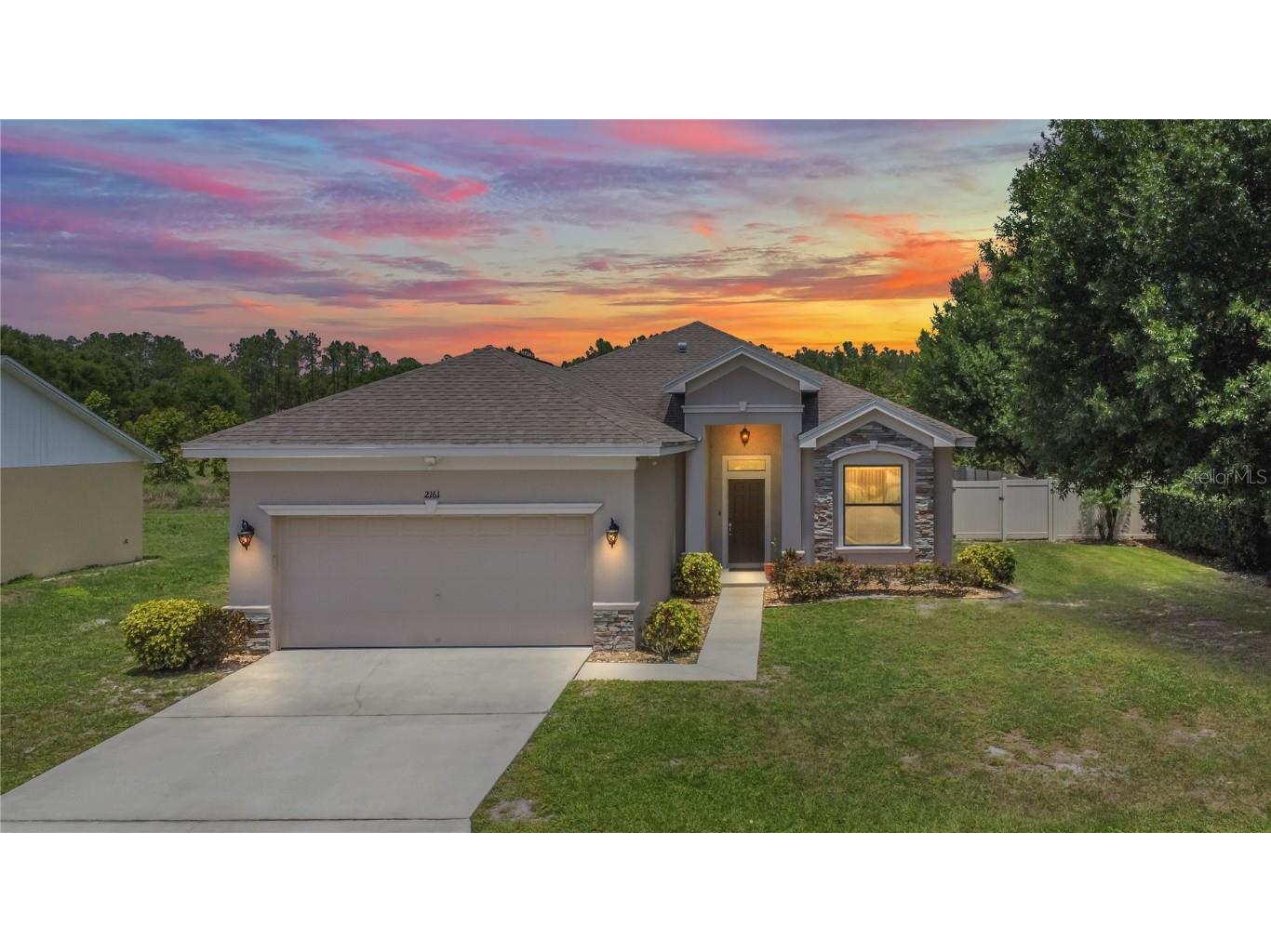 2161 Oakhurst Drive Winter Haven FL 33881 P4925671 image1