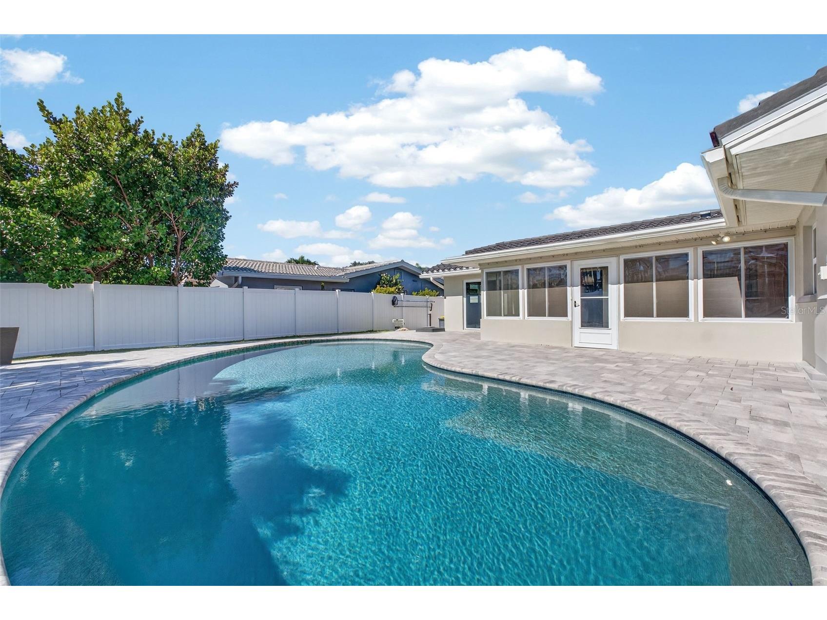 2161 Wateroak Drive N Clearwater FL 33764 TB8472030 image52