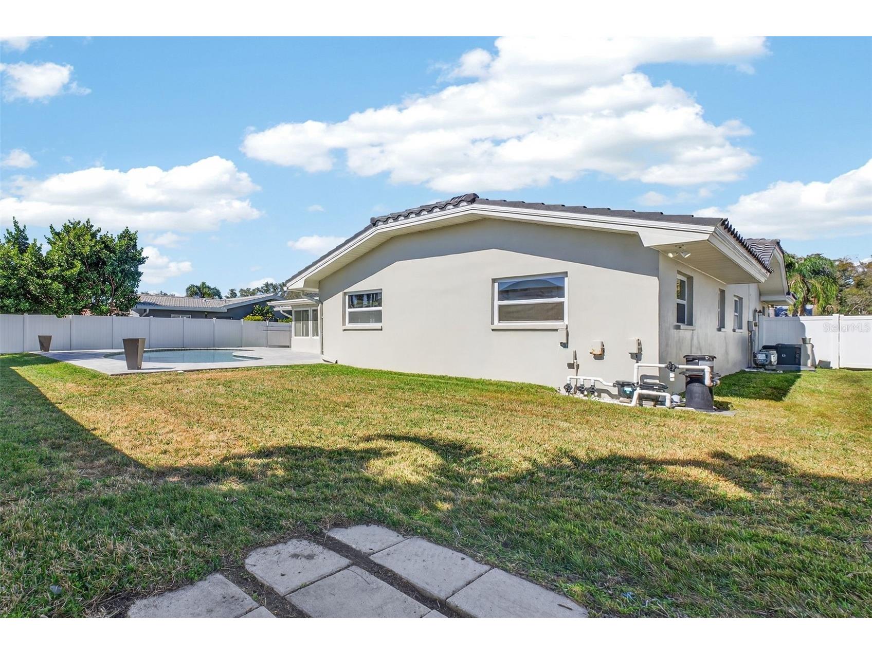 2161 Wateroak Drive N Clearwater FL 33764 TB8472030 image54