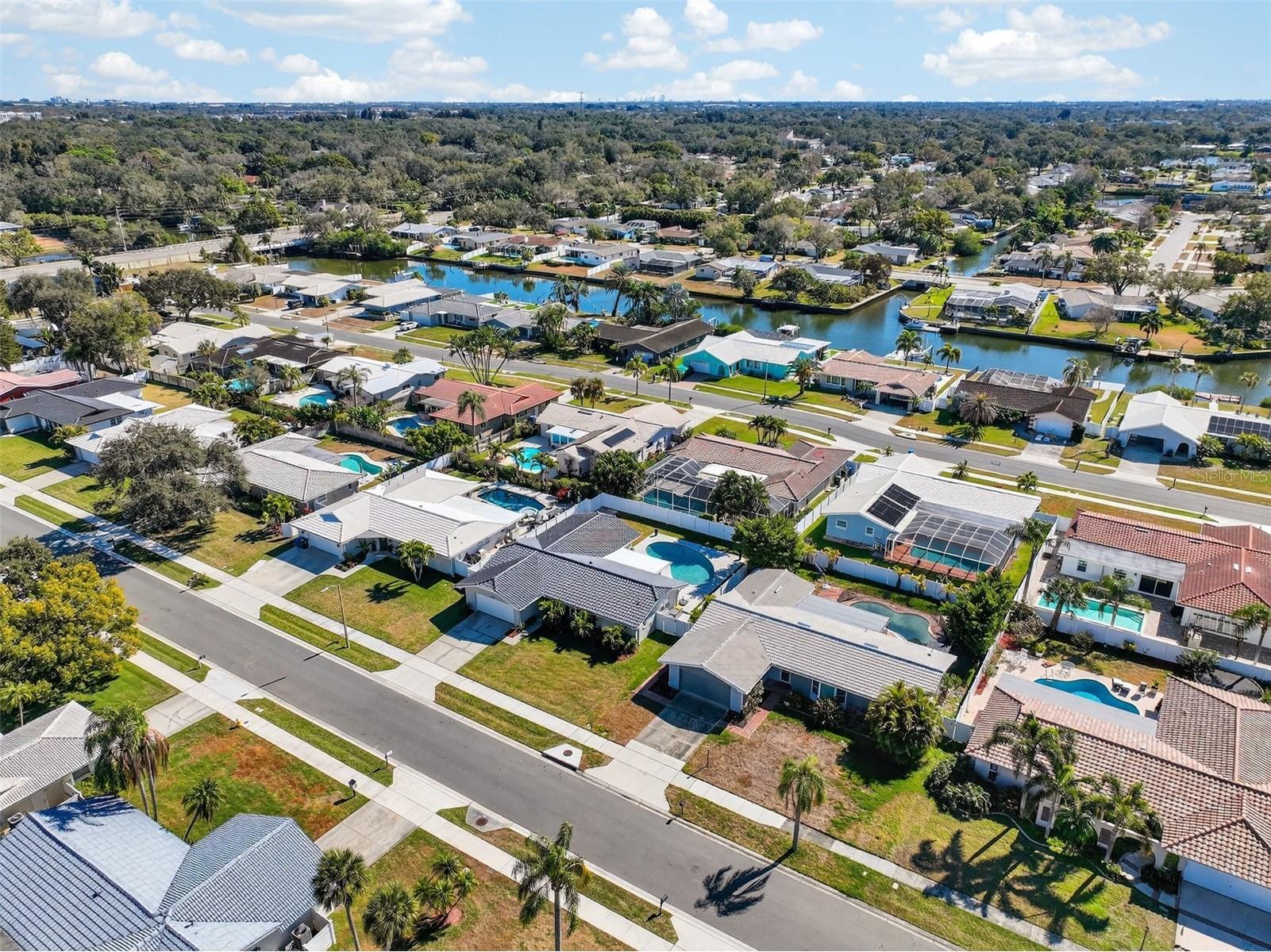 2161 Wateroak Drive N Clearwater FL 33764 TB8472030 image61