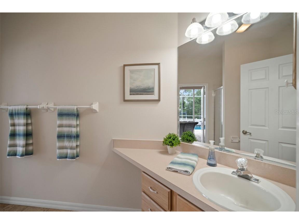 21616 67th Avenue E Bradenton FL 34211 A4649395 image15