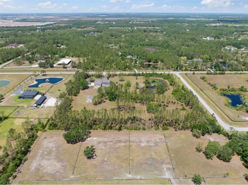 21616 67th Avenue E Bradenton FL 34211 A4649395 image92