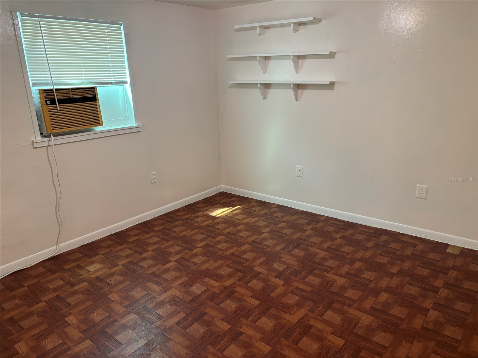 2162 46th Avenue N Saint Petersburg FL 33714 TB8493790 image17