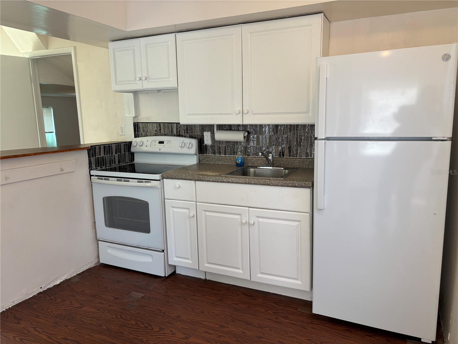 2162 46th Avenue N Saint Petersburg FL 33714 TB8493790 image6