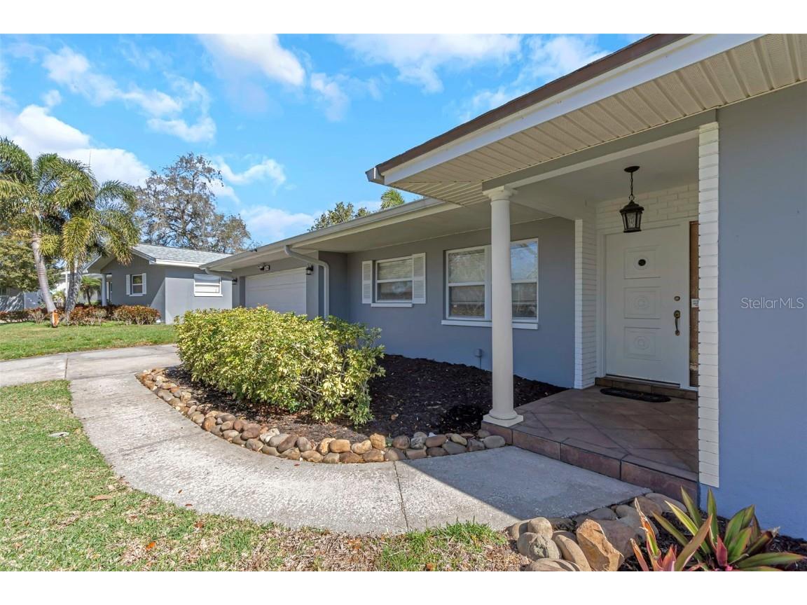 2162 College Drive Clearwater FL 33764 U8191212 image1