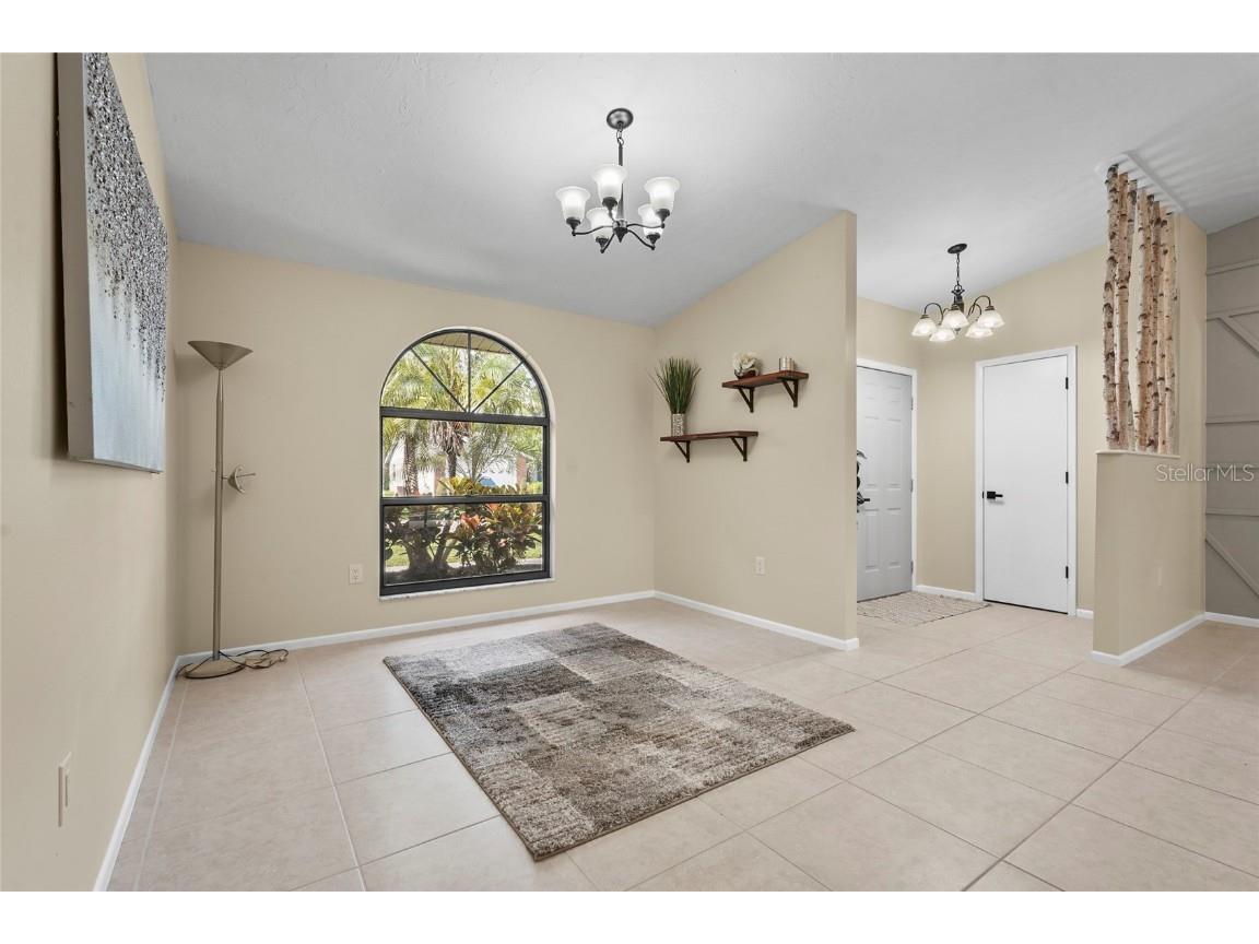 2162 Cork Oak Street Sarasota FL 34232 A4660428 image11
