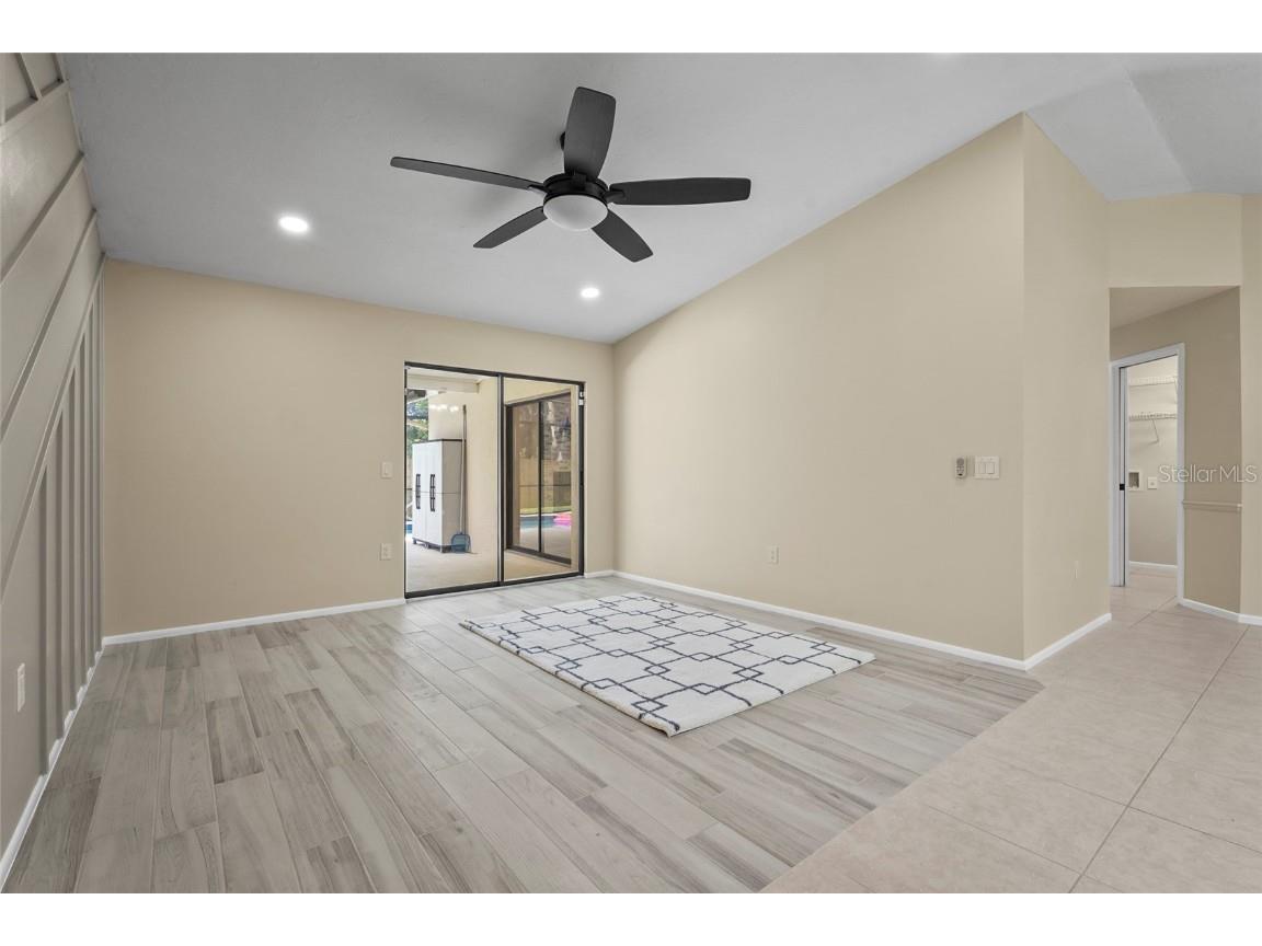 2162 Cork Oak Street Sarasota FL 34232 A4660428 image16