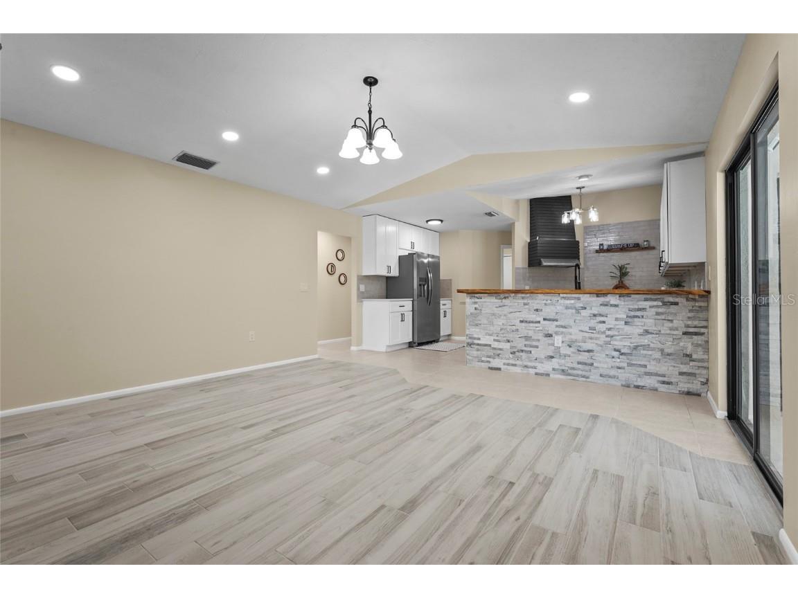 2162 Cork Oak Street Sarasota FL 34232 A4660428 image26