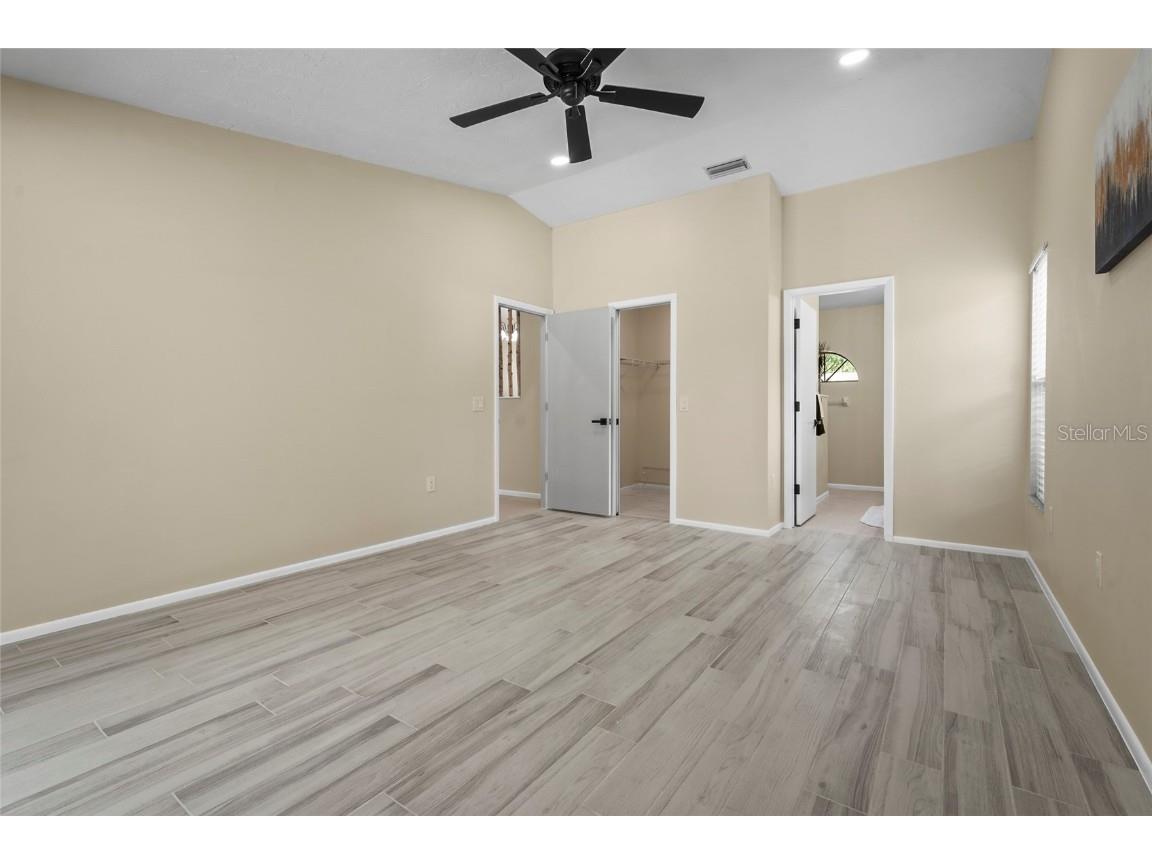 2162 Cork Oak Street Sarasota FL 34232 A4660428 image29