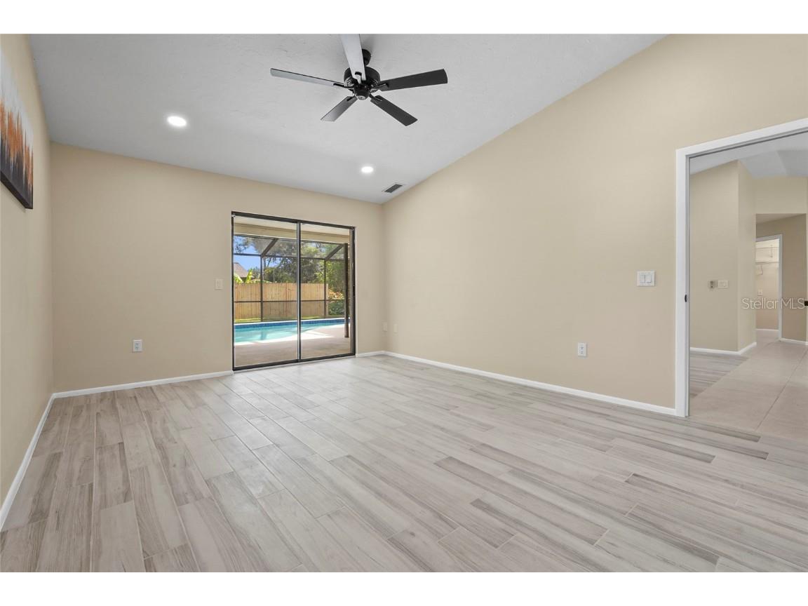 2162 Cork Oak Street Sarasota FL 34232 A4660428 image31