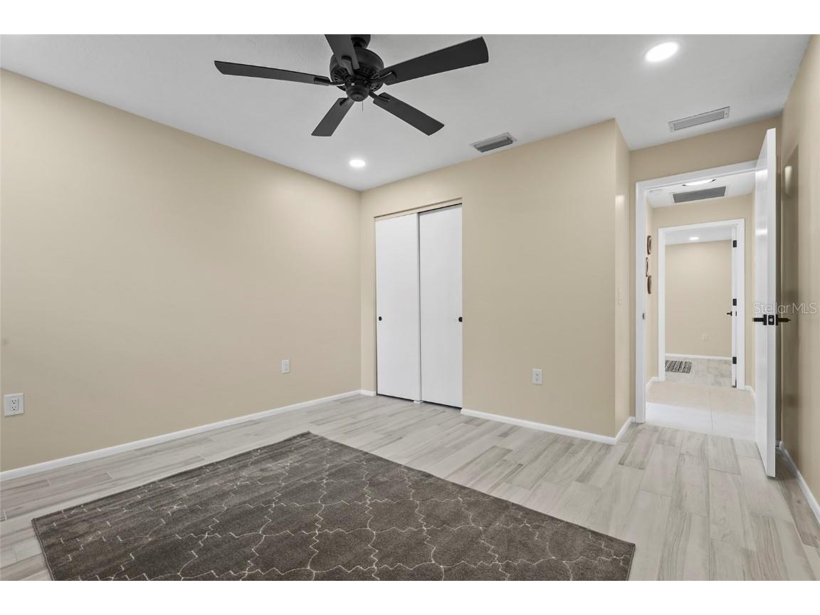 2162 Cork Oak Street Sarasota FL 34232 A4660428 image37