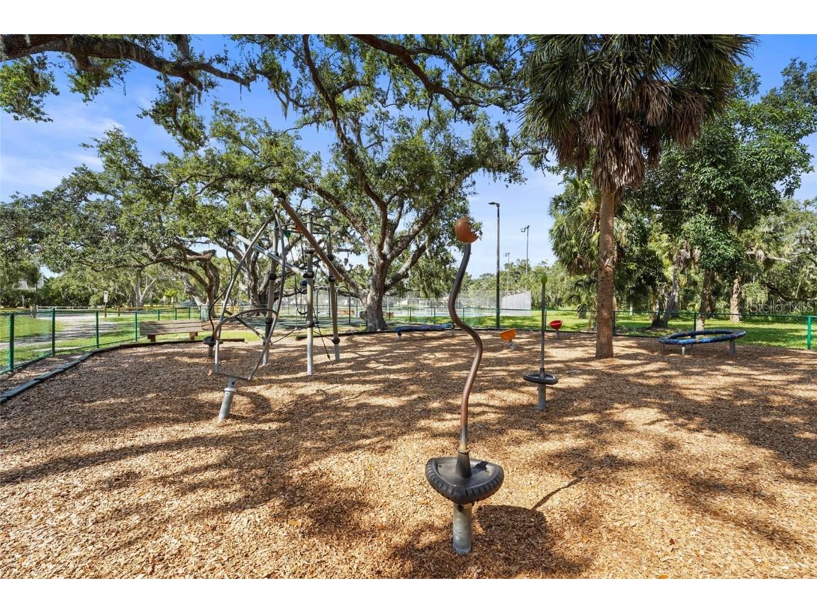2162 Cork Oak Street Sarasota FL 34232 A4660428 image63