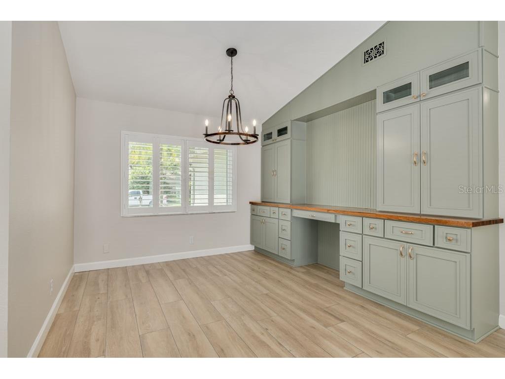 2162 Cypress Point Drive N Clearwater FL 33763 TB8490754 image14