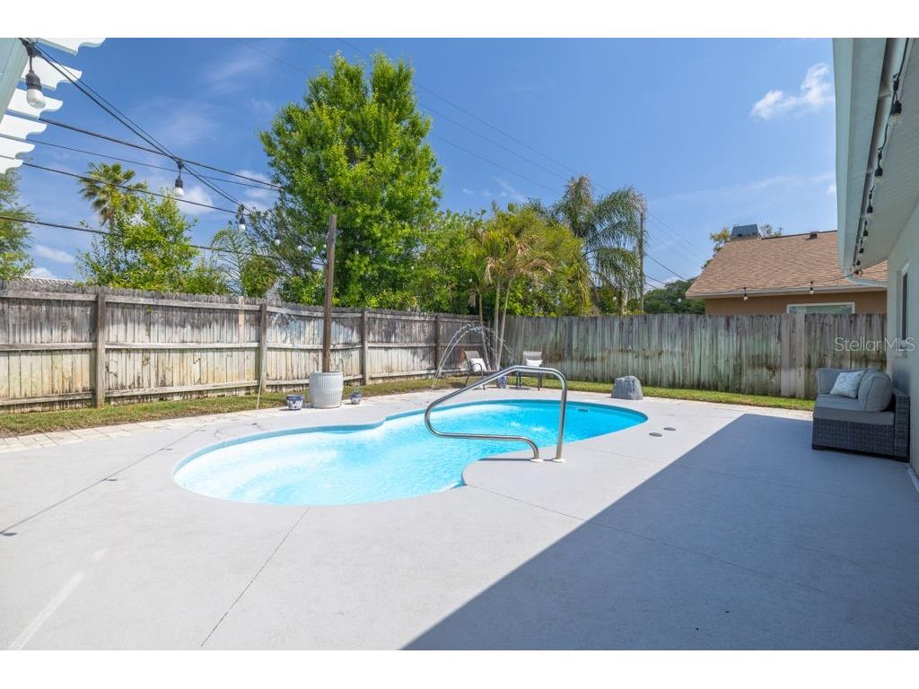 2162 Cypress Point Drive N Clearwater FL 33763 TB8490754 image24
