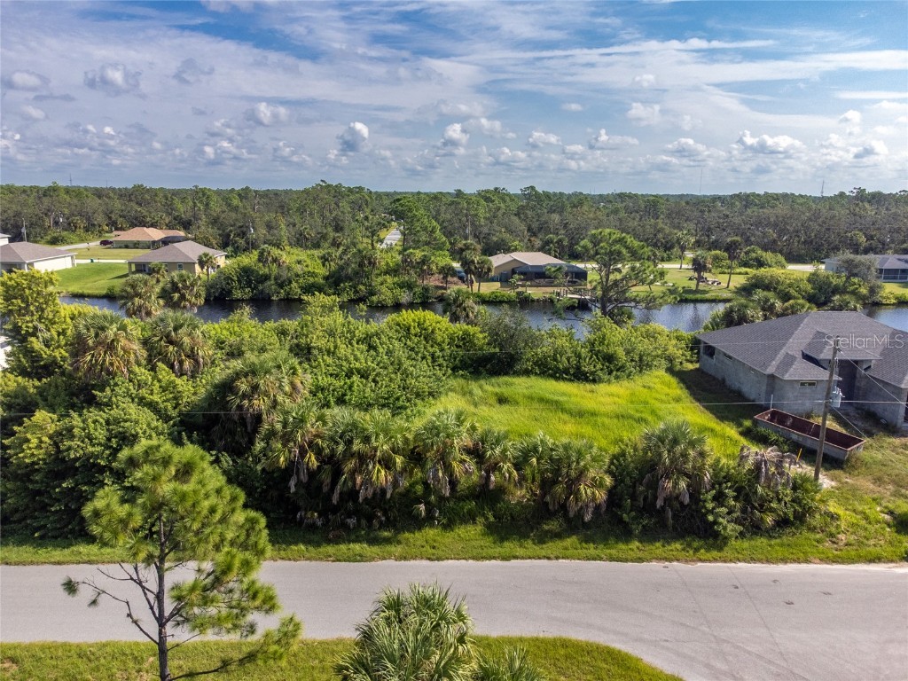2162 Doolittle Lane Port Charlotte FL 33953 - DOOLITTLE WATERWAY D6132675 image4