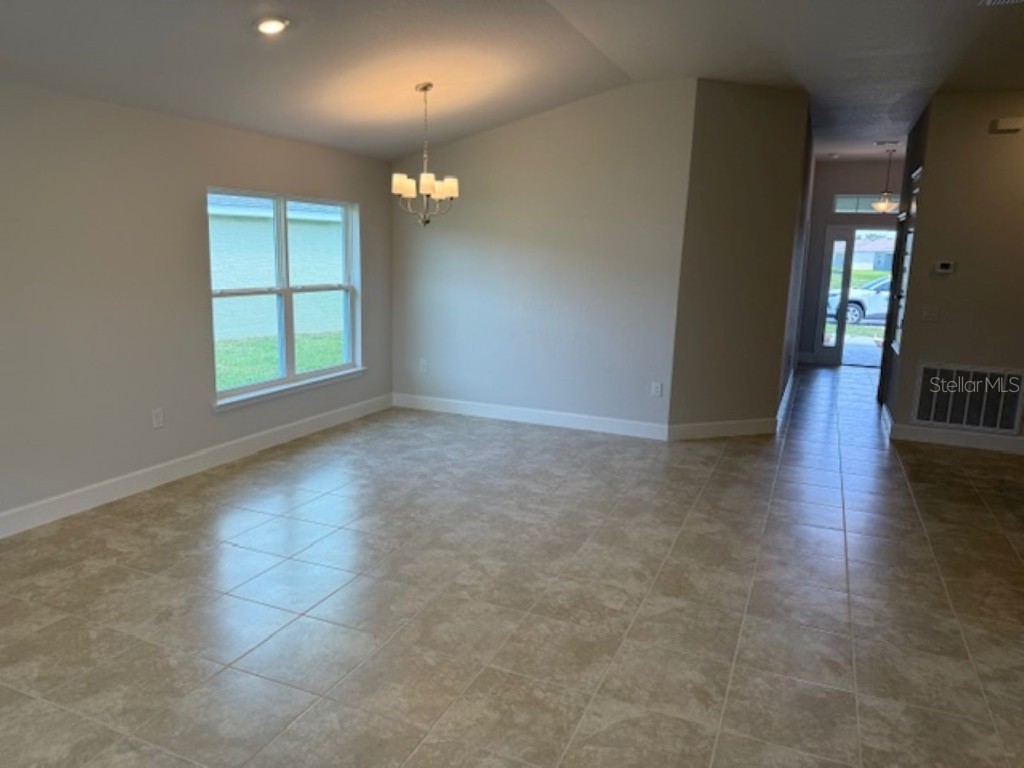 2162 NW 23rd Loop Ocala FL 34475 OM693216 image11