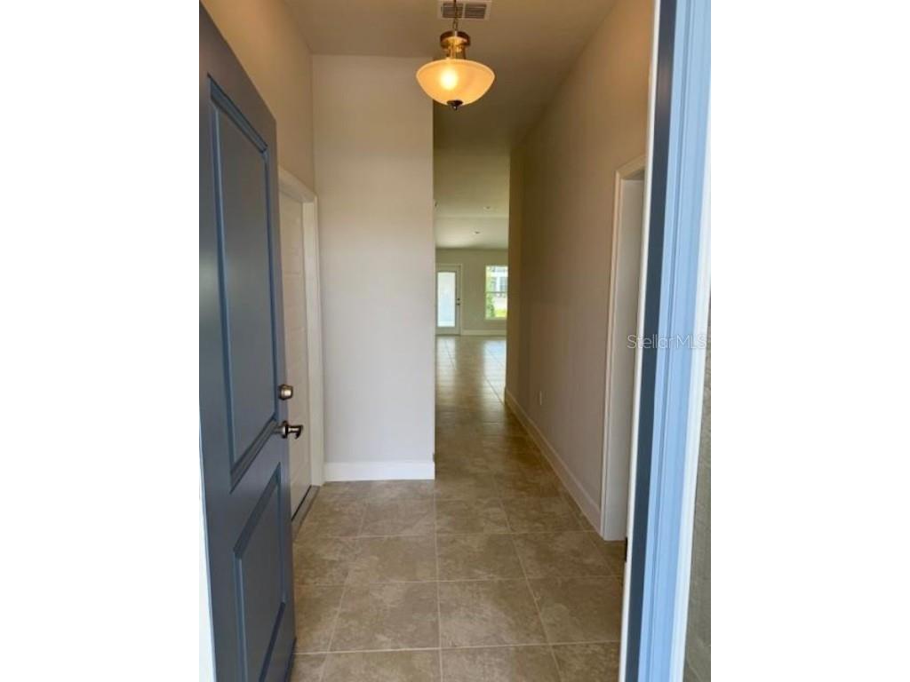 2162 NW 23rd Loop Ocala FL 34475 OM693216 image12