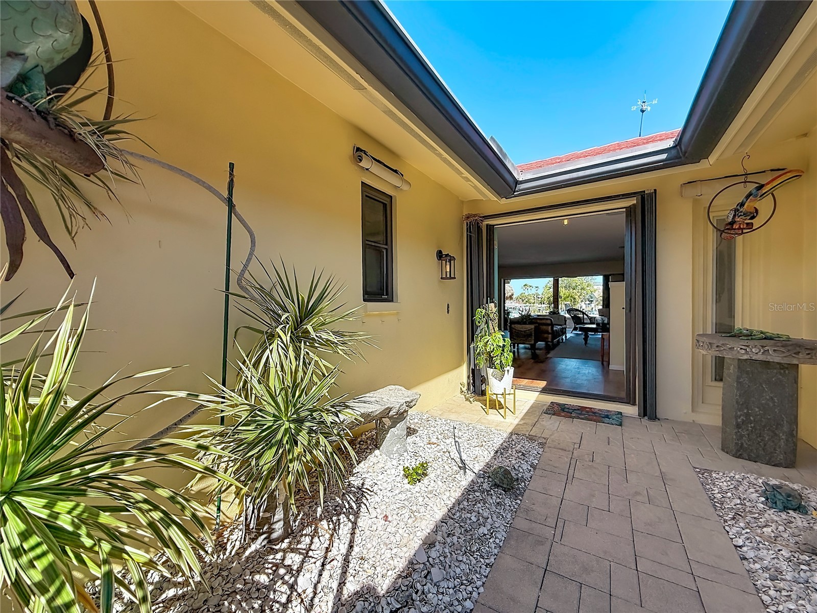 2162 W Vina Del Mar Boulevard Saint Pete Beach FL 33706 TB8501000 image10