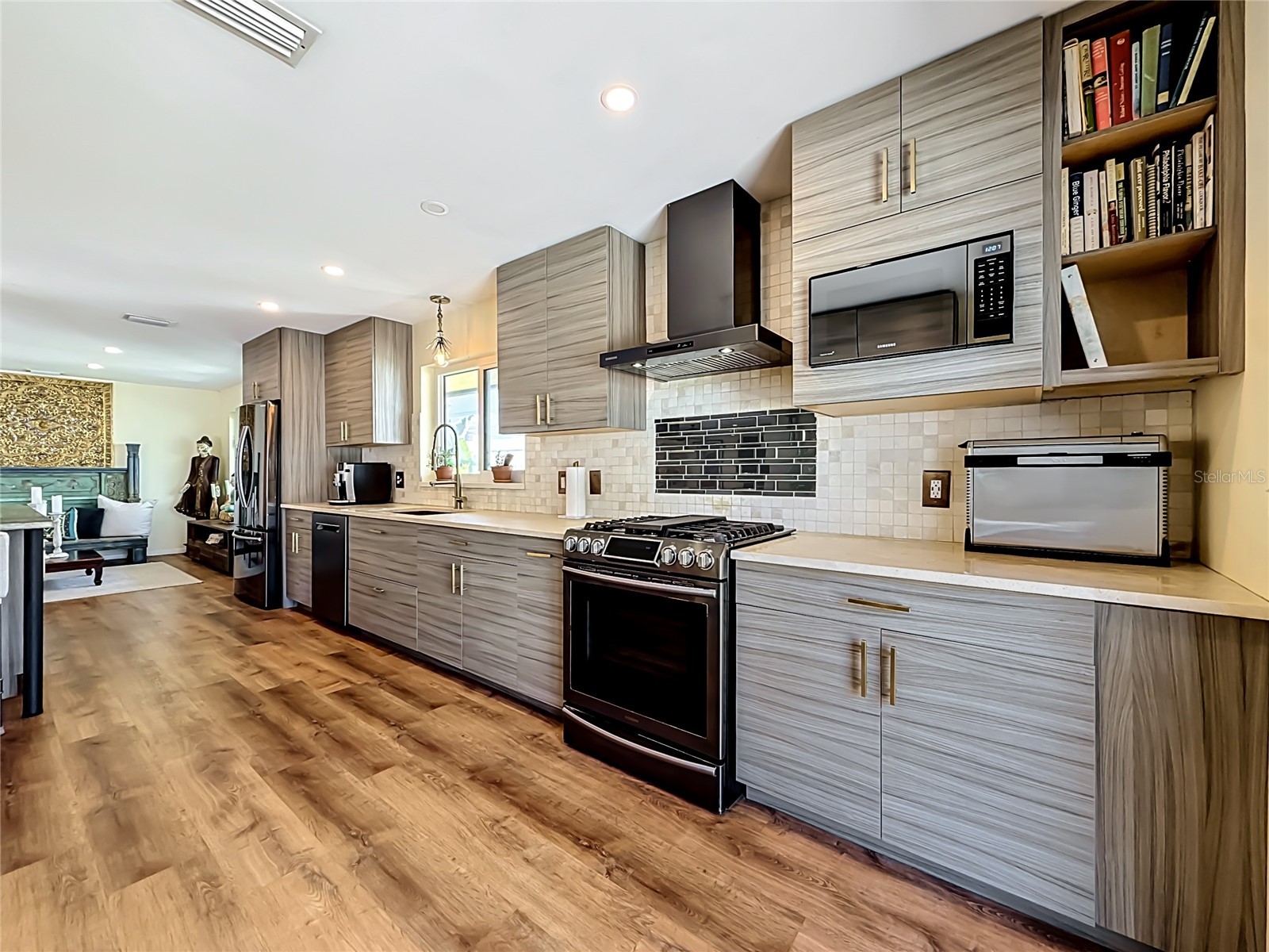 2162 W Vina Del Mar Boulevard Saint Pete Beach FL 33706 TB8501000 image19