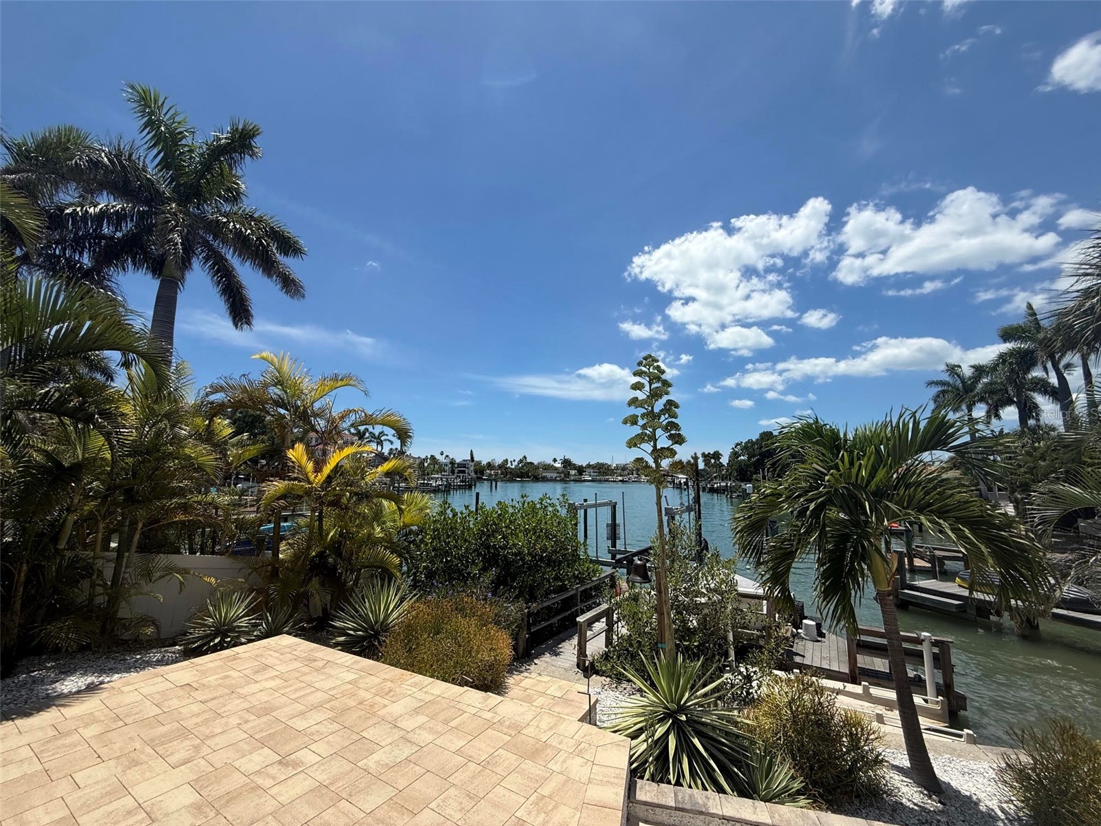 2162 W Vina Del Mar Boulevard Saint Pete Beach FL 33706 TB8501000 image2