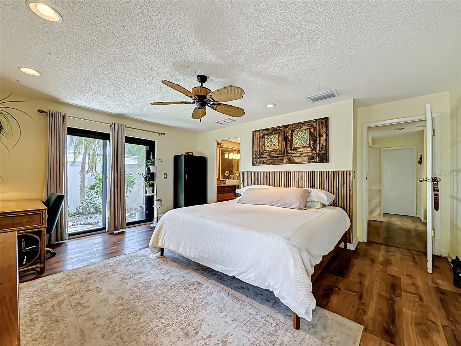 2162 W Vina Del Mar Boulevard Saint Pete Beach FL 33706 TB8501000 image32