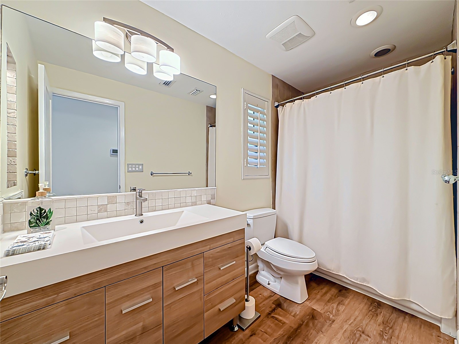 2162 W Vina Del Mar Boulevard Saint Pete Beach FL 33706 TB8501000 image42