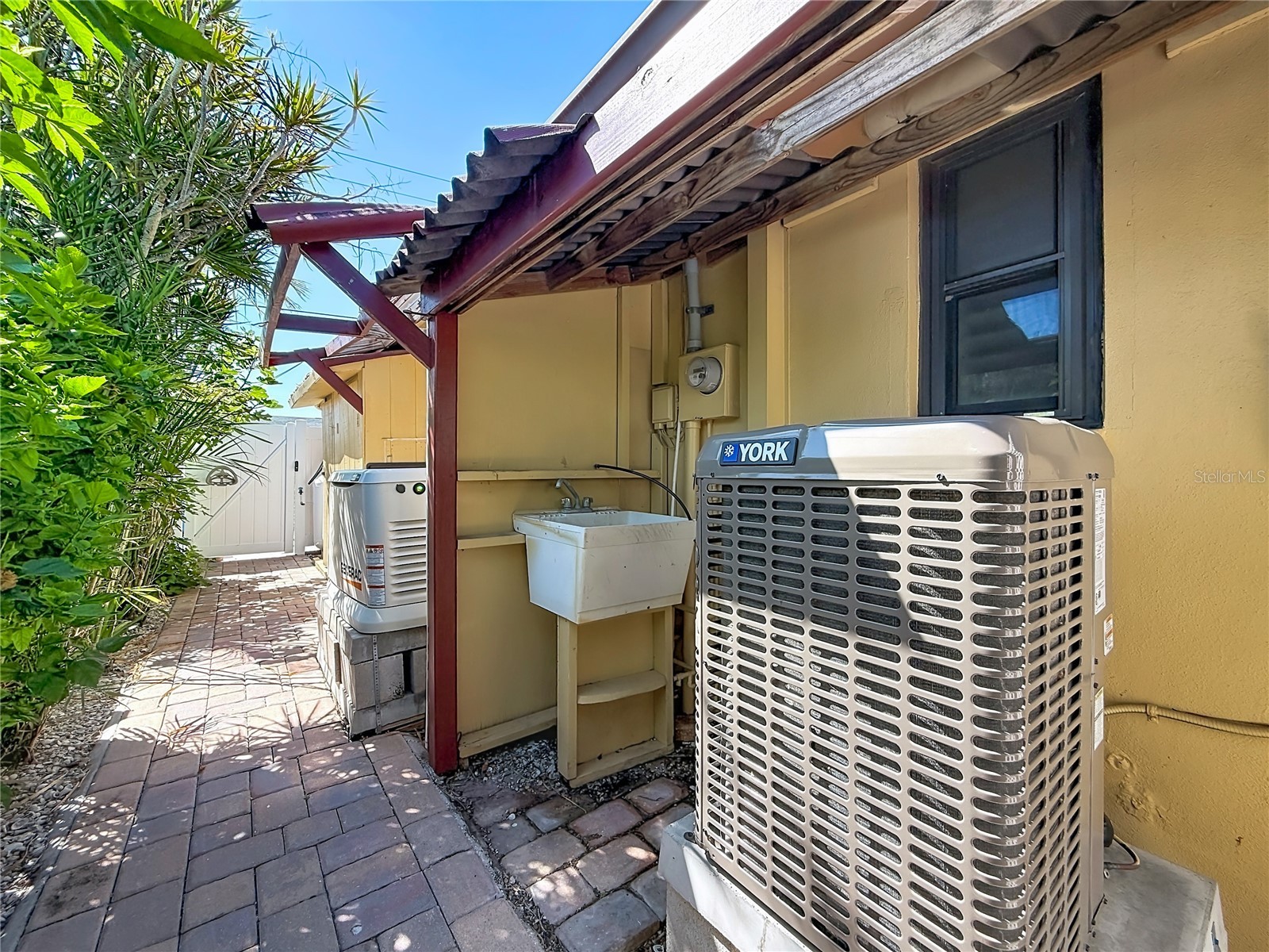 2162 W Vina Del Mar Boulevard Saint Pete Beach FL 33706 TB8501000 image58