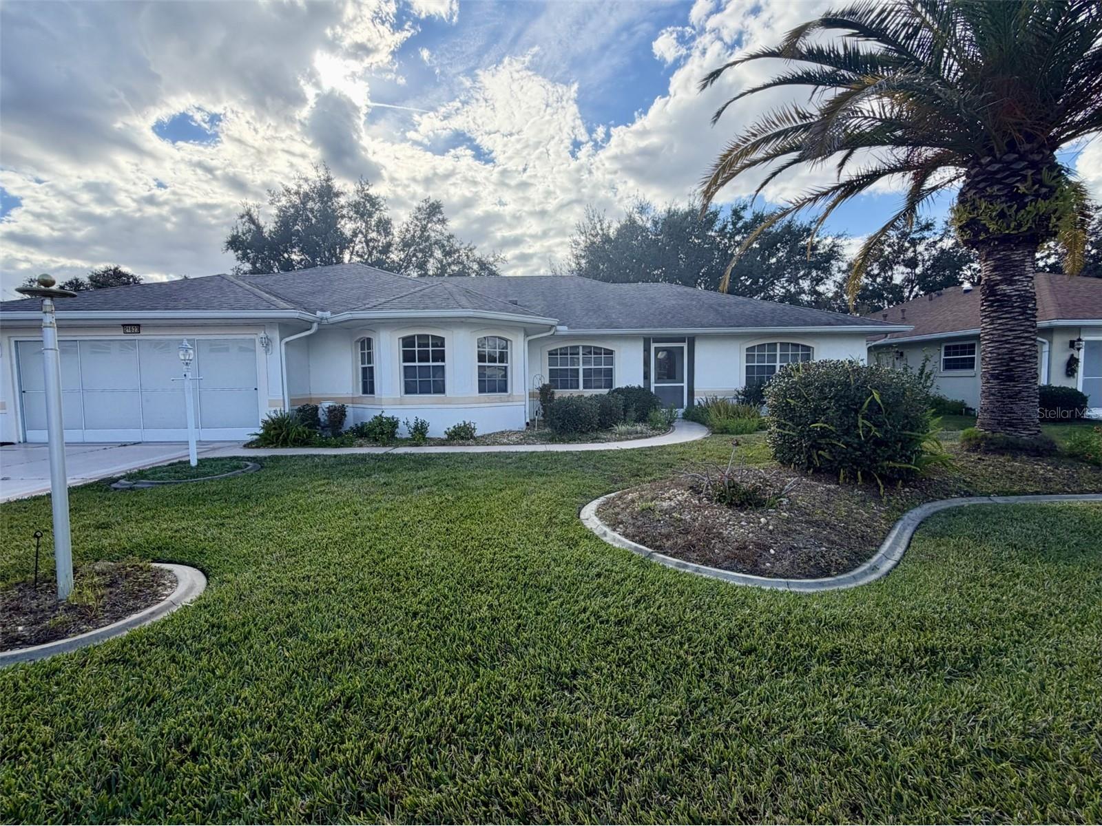 21623 Regency Park Lane Leesburg FL 34748 O6372801 image1