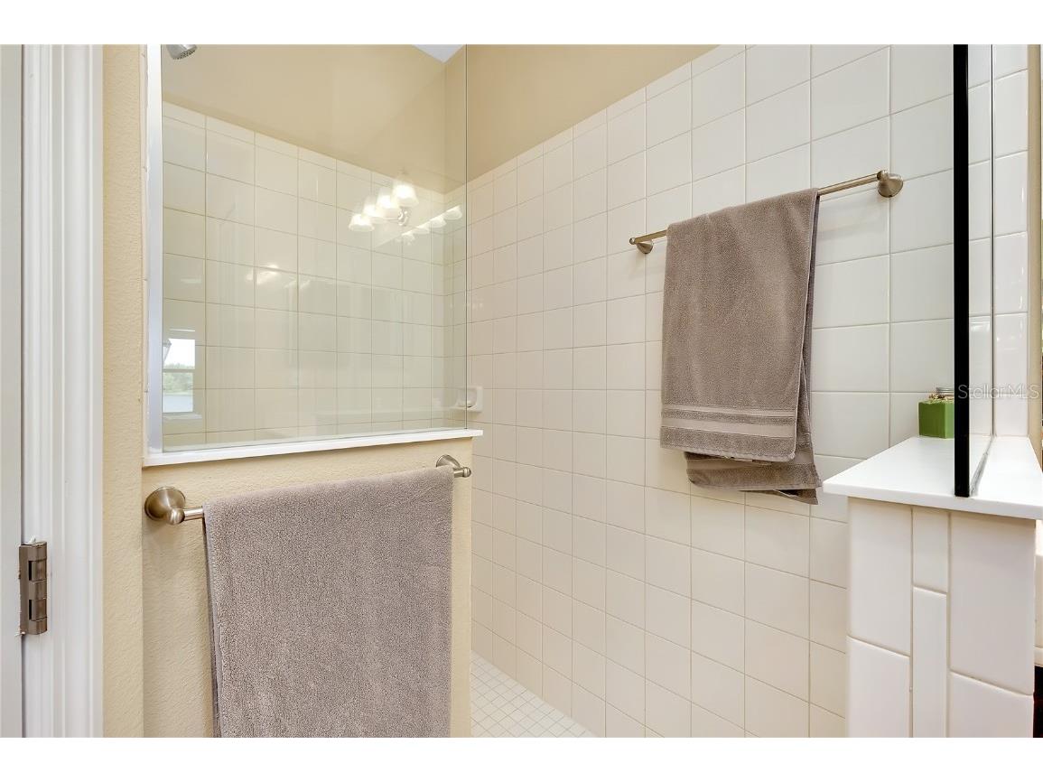 21629 Avon Park Court Venice FL 34293 N6140106 image33