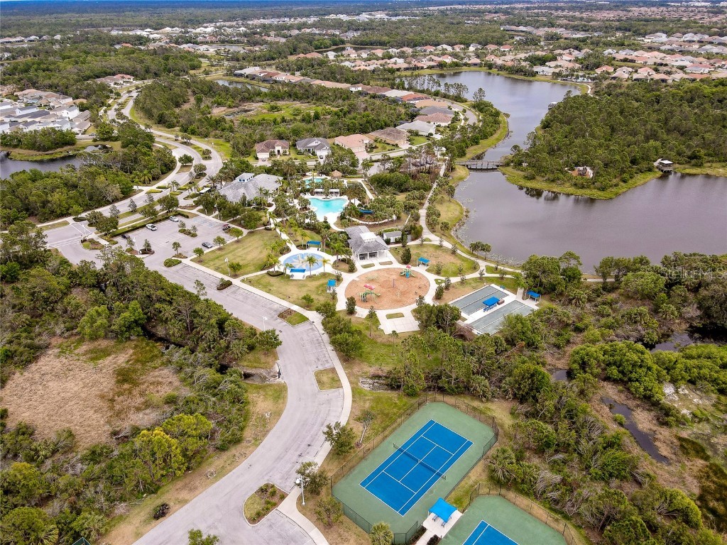 21629 Avon Park Court Venice FL 34293 N6140106 image48