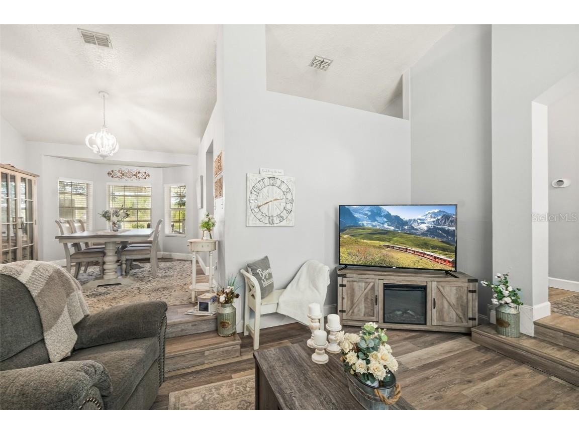 2163 Fireside Road Deltona FL 32738 V4943379 image6