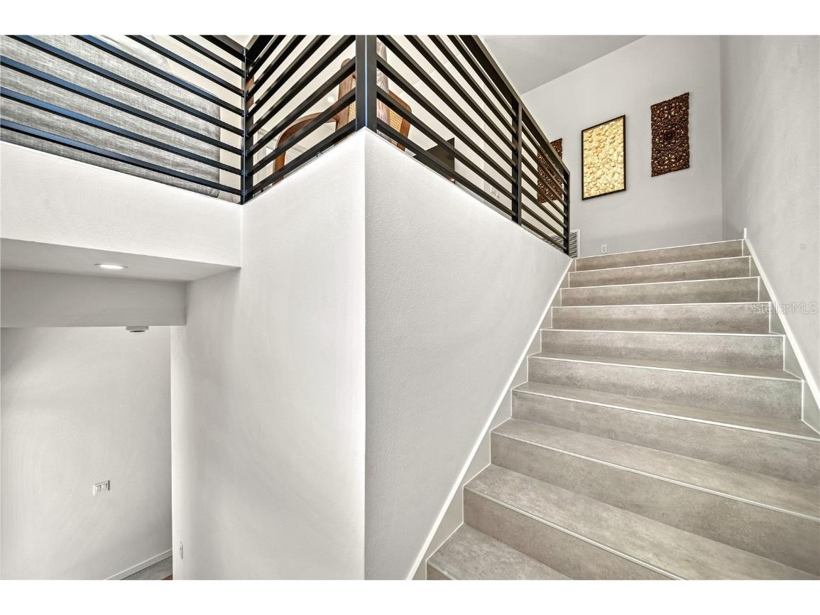 2163 Waldemere Street Sarasota FL 34239 A4669073 image29