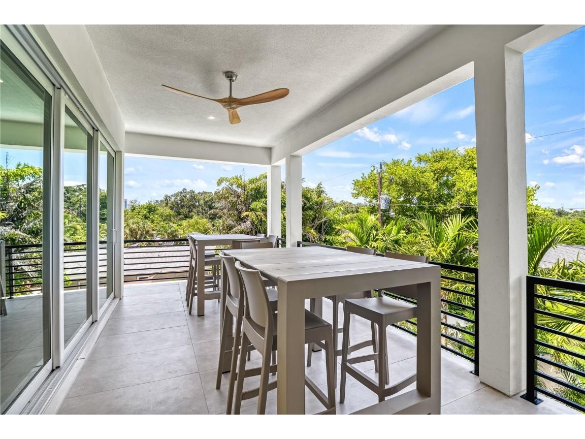 2163 Waldemere Street Sarasota FL 34239 A4669073 image31