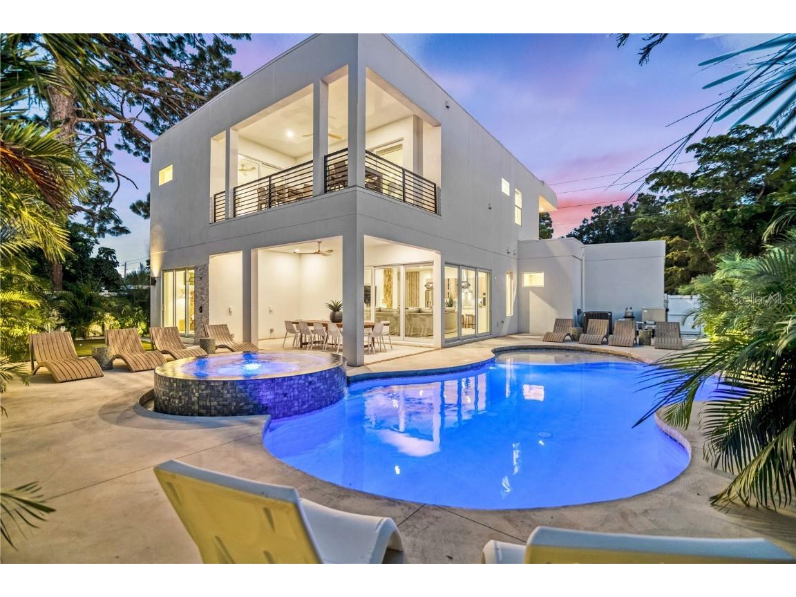 2163 Waldemere Street Sarasota FL 34239 A4669073 image55