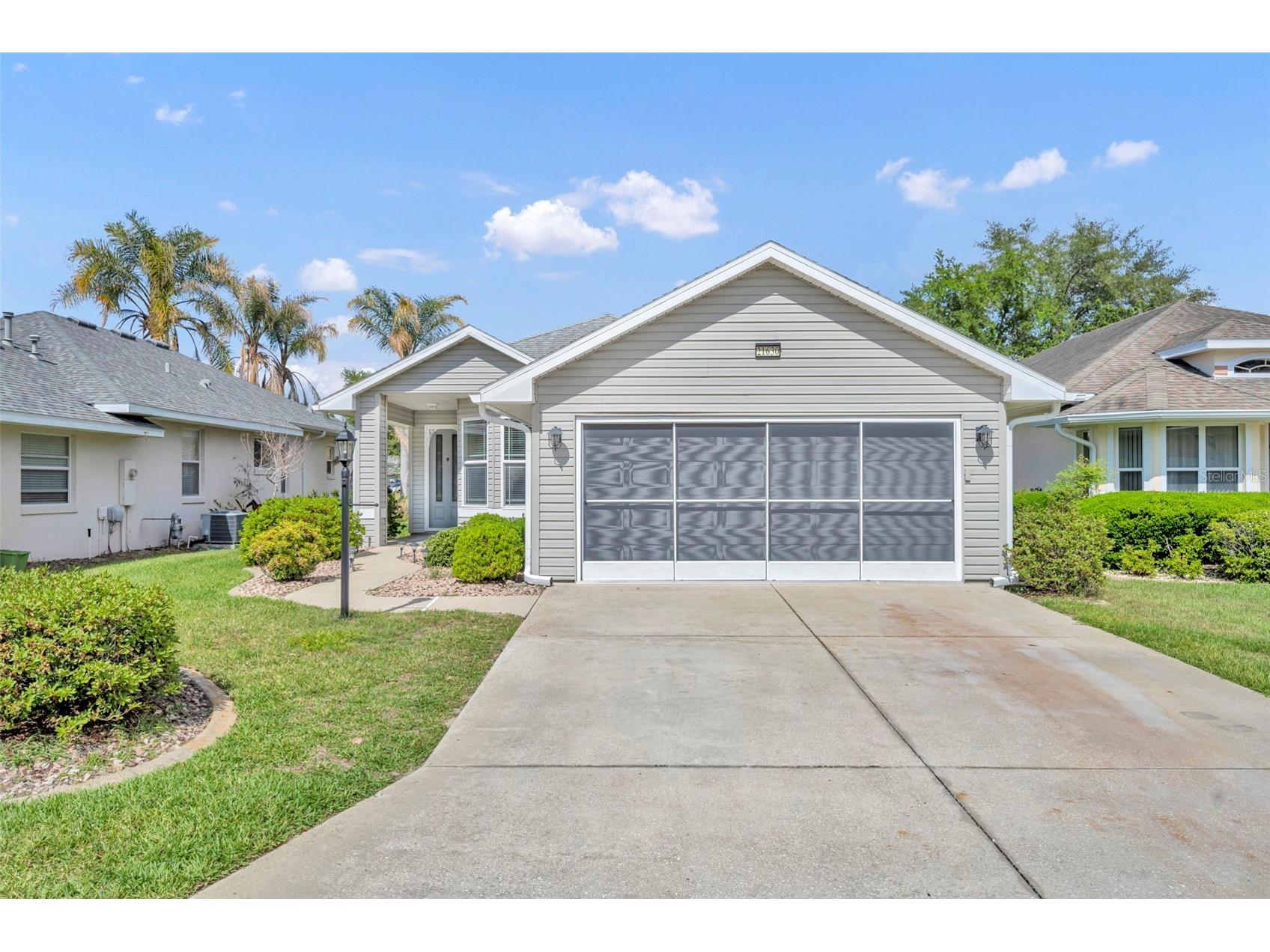 21630 Regency Park Ln Leesburg FL 34748 O6402529 image1