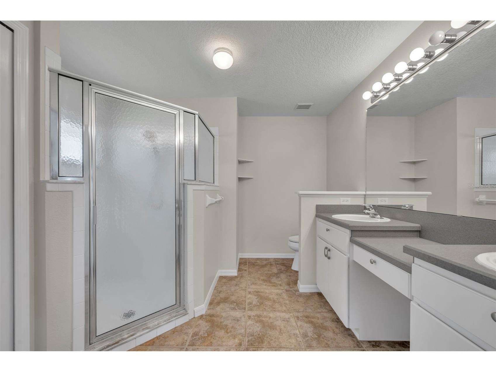 21630 Regency Park Ln Leesburg FL 34748 O6402529 image21