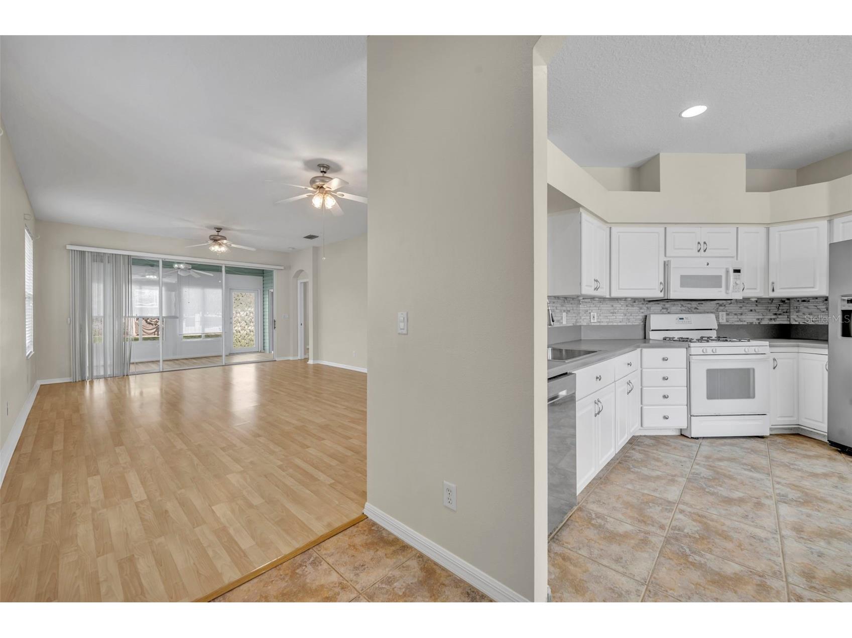 21630 Regency Park Ln Leesburg FL 34748 O6402529 image5