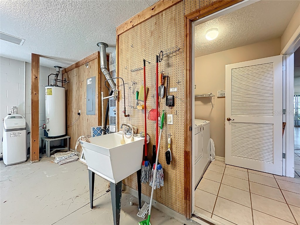 21636 King Henry Avenue Leesburg FL 34748 O6279378 image38