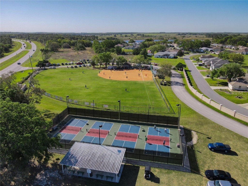 21636 King Henry Avenue Leesburg FL 34748 O6279378 image42