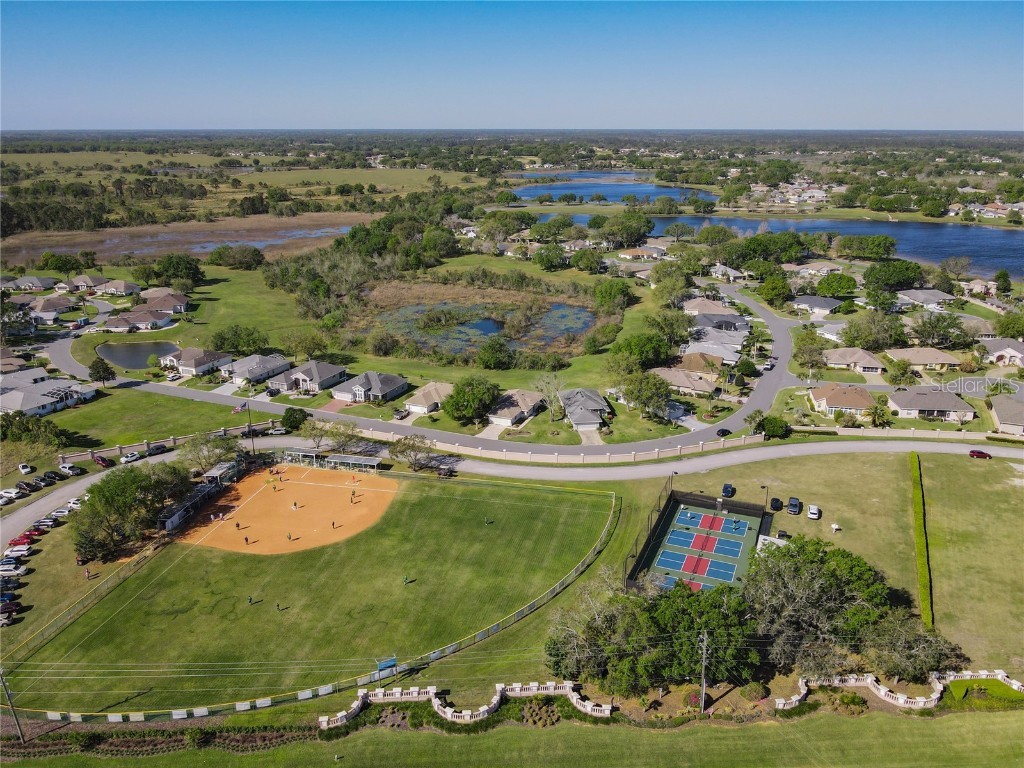 21636 King Henry Avenue Leesburg FL 34748 O6279378 image52