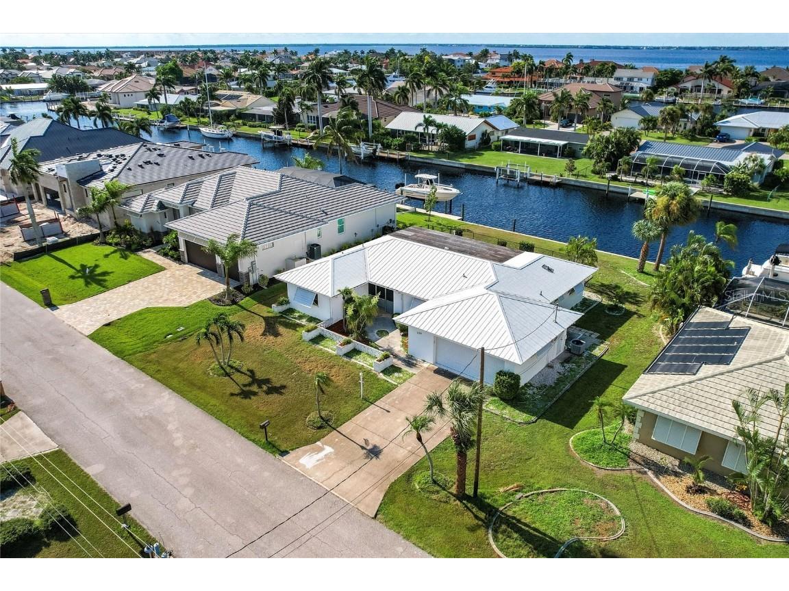 2164 Bayview Road Punta Gorda FL 33950 C7496492 image1
