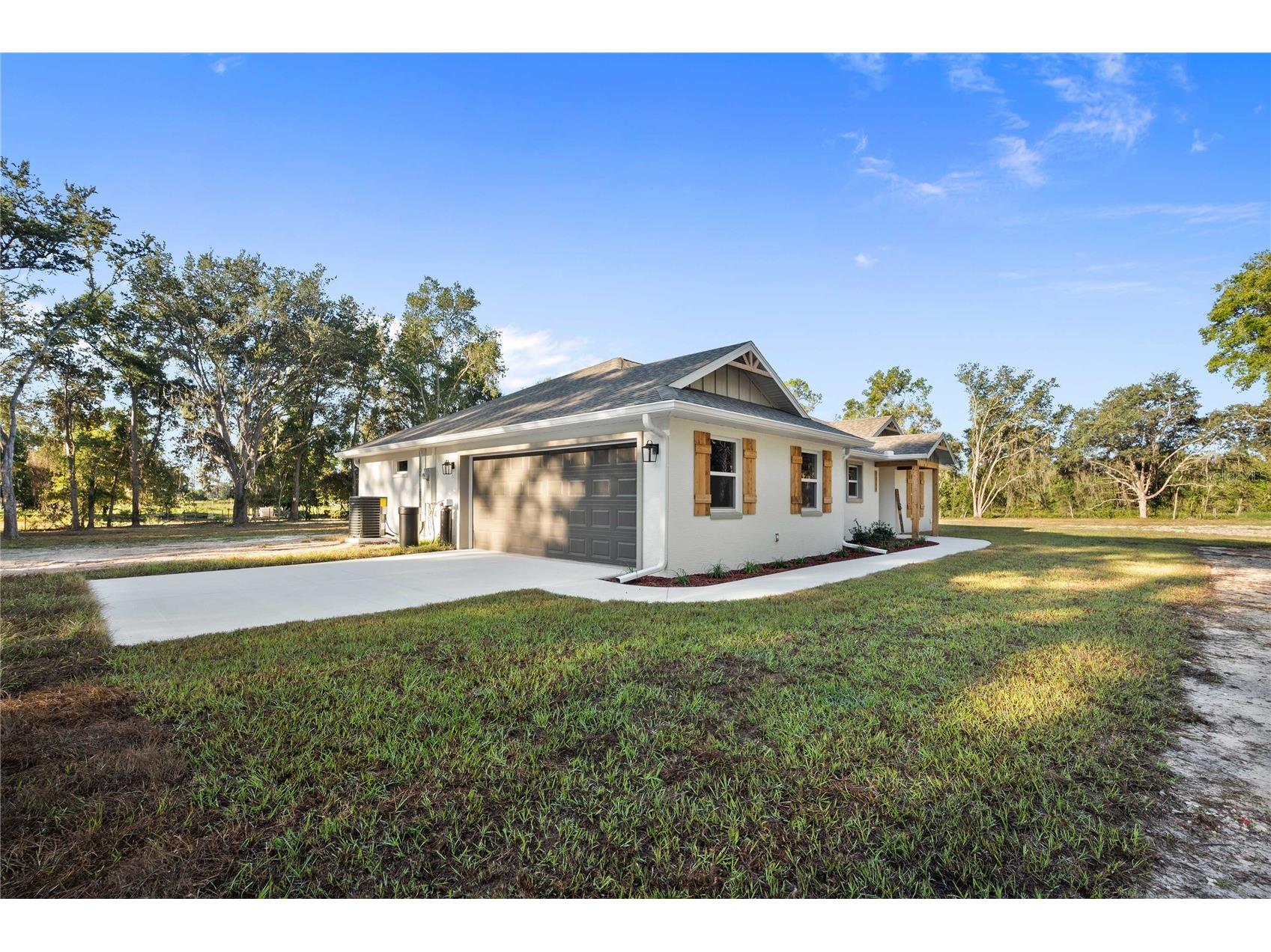 2164 Cr 436e Lake Panasoffkee FL 33538 G5102537 image57