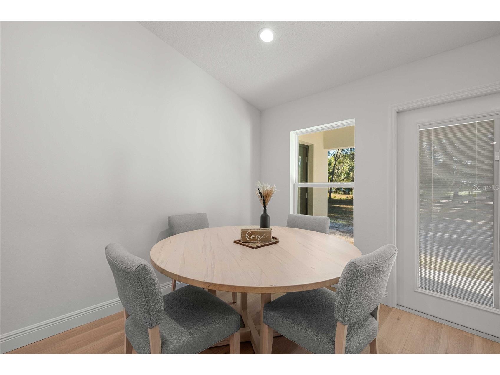 2164 Cr 436e Lake Panasoffkee FL 33538 G5102537 image9