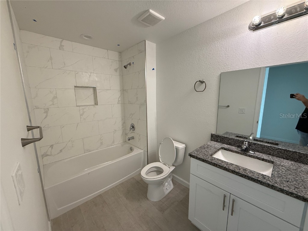 2164 Northland Avenue North Port FL 34288 A4671245 image12