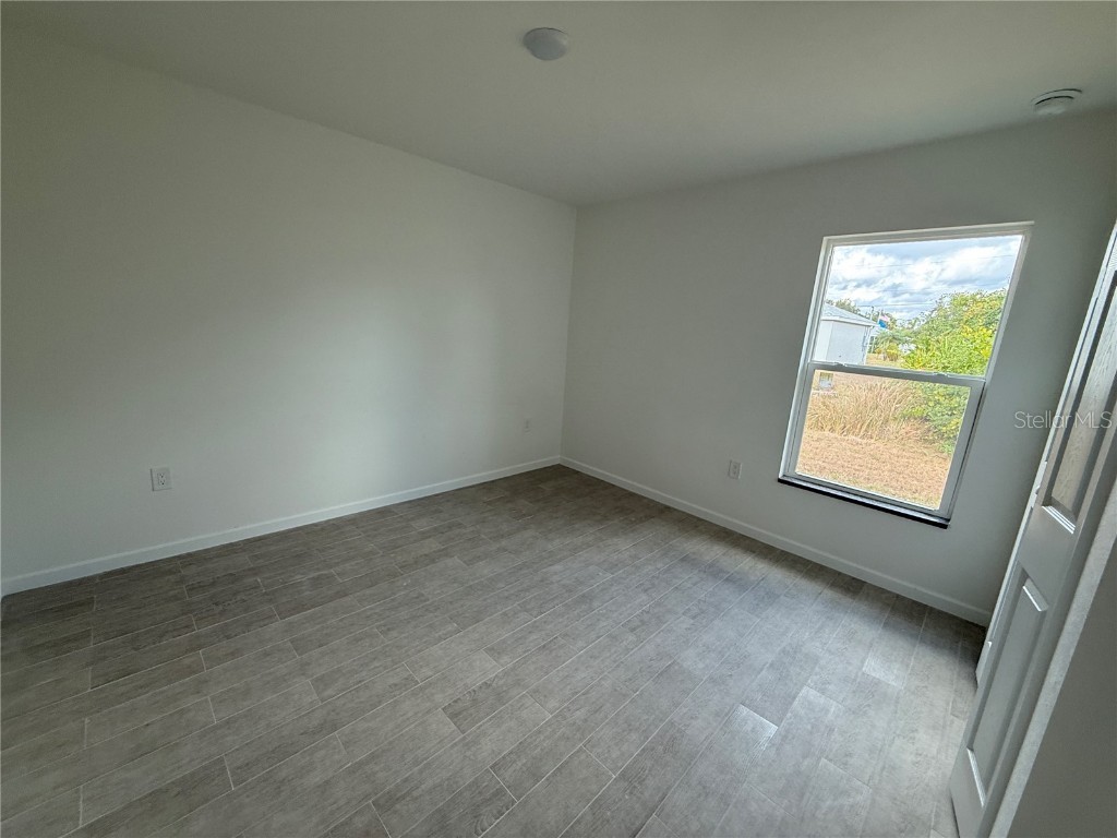 2164 Northland Avenue North Port FL 34288 A4671245 image23