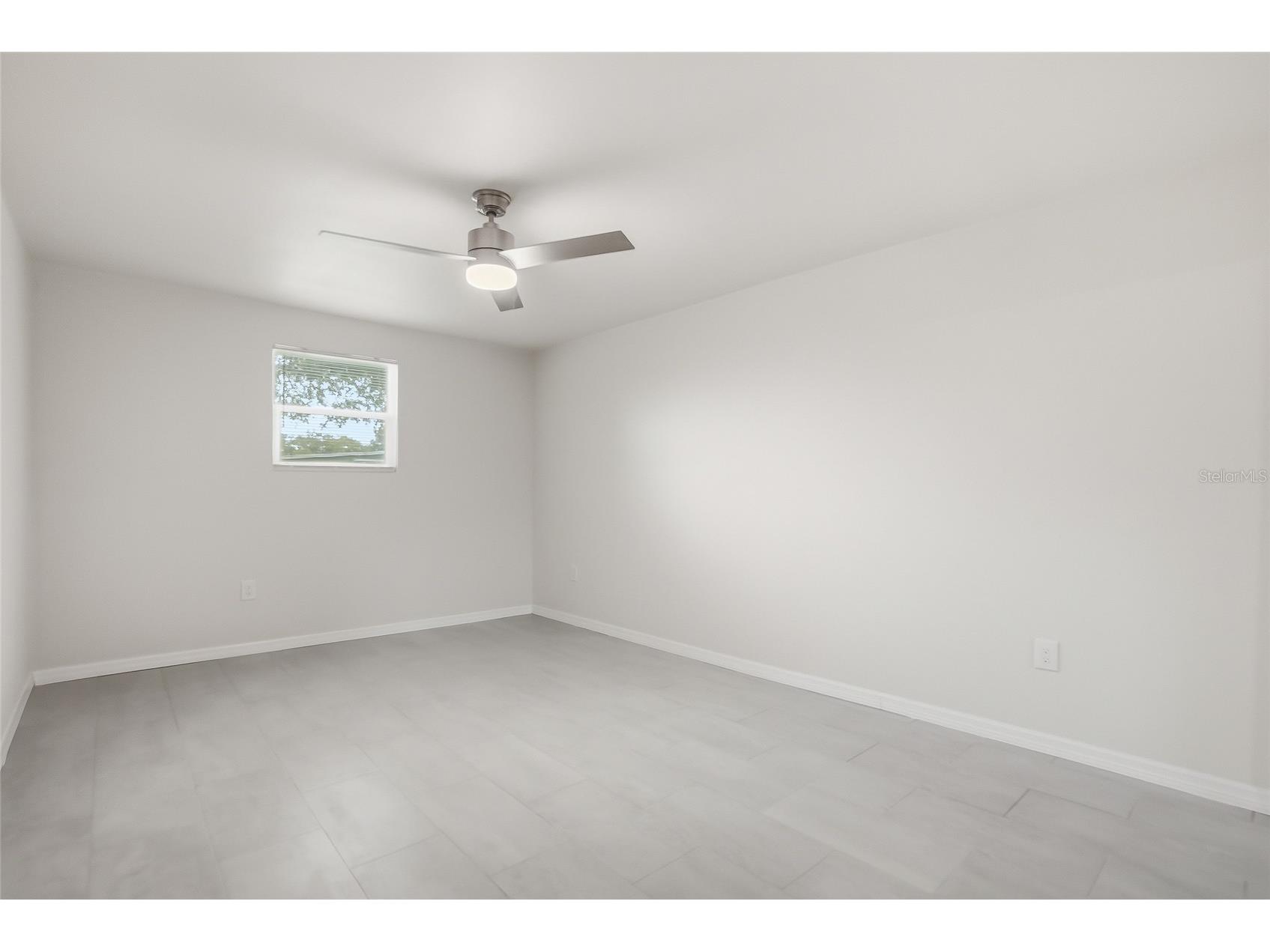 2164 Riviera Drive Clearwater FL 33763 TB8507362 image18