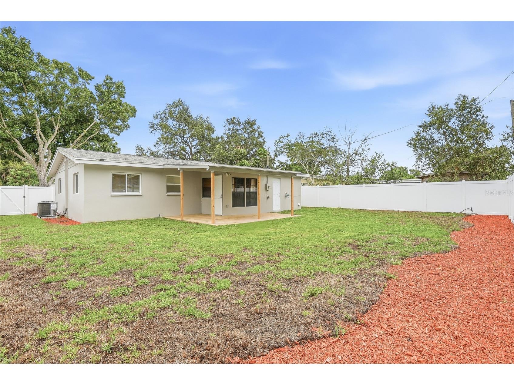 2164 Riviera Drive Clearwater FL 33763 TB8507362 image29