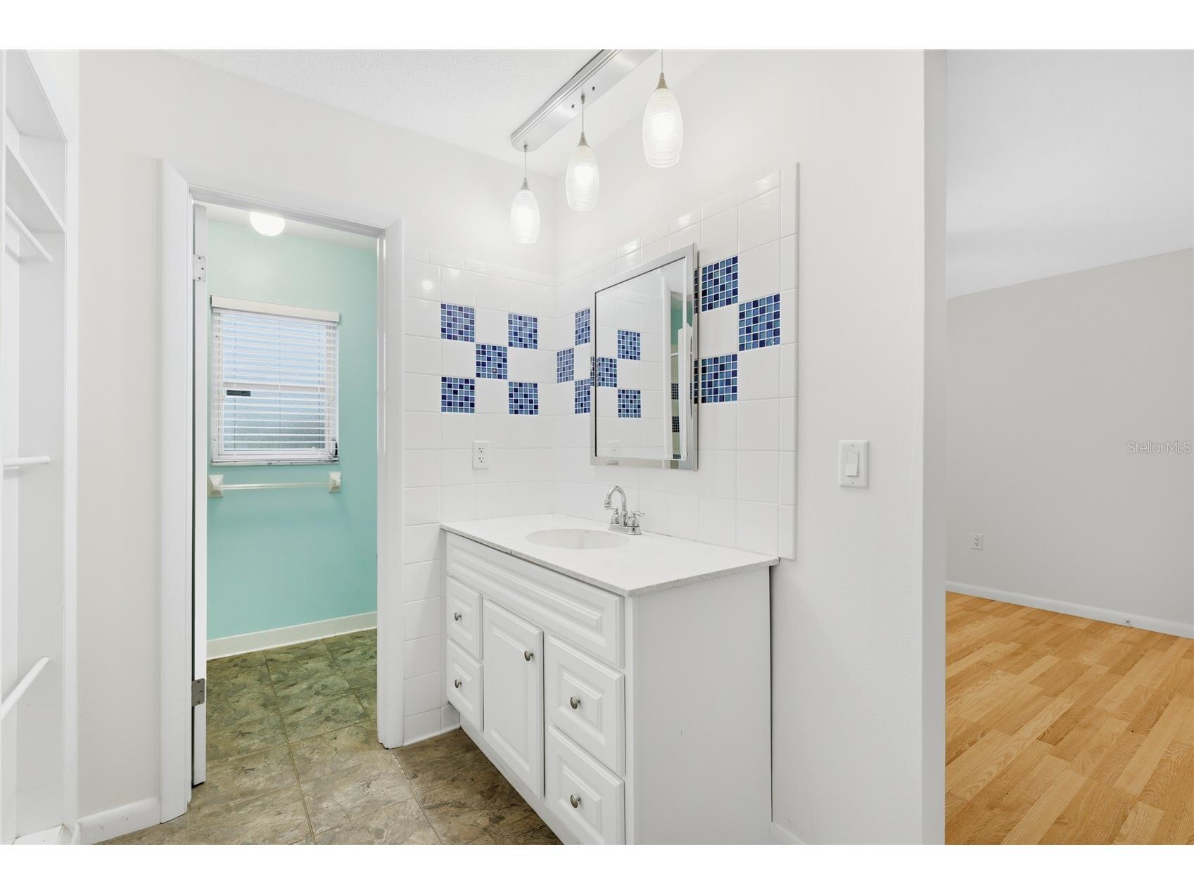 2165 Lakewood Drive Nokomis FL 34275 A4677625 image20